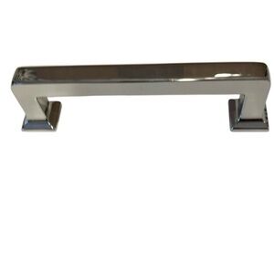 NEW Top knobs. Ascendra pull. Cabinet pull. Set of 5. 3 3/4 inch.Polished chrome